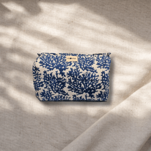 POUCHES
